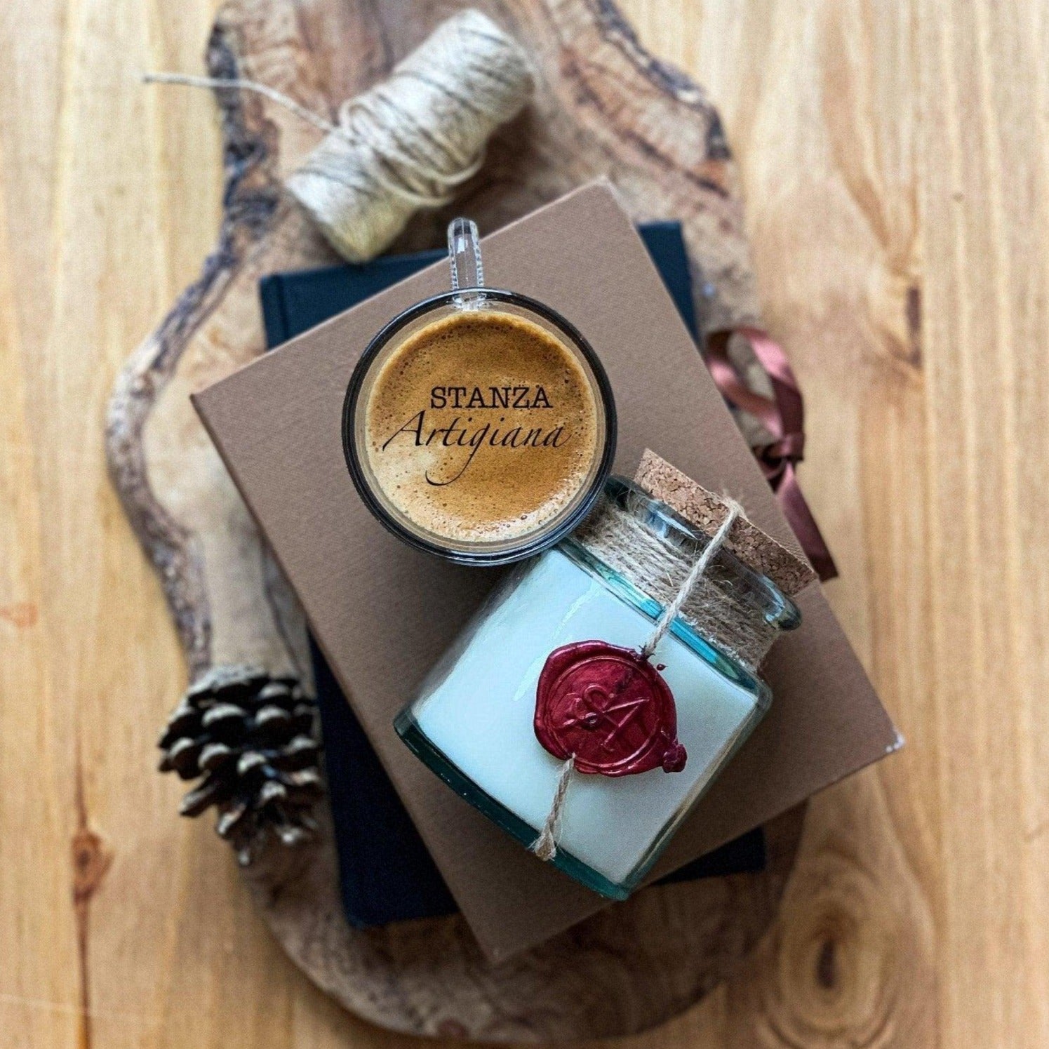 Sustainable Soy Pot Candle - No. 3 Peony and Oud by STANZA Artigiana - STANZA Artigiana